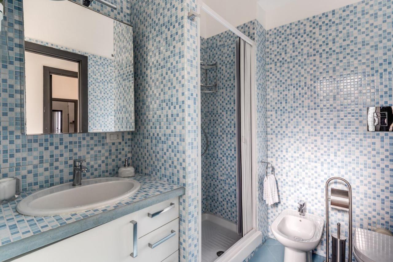 1000 Suites Naples Extérieur photo