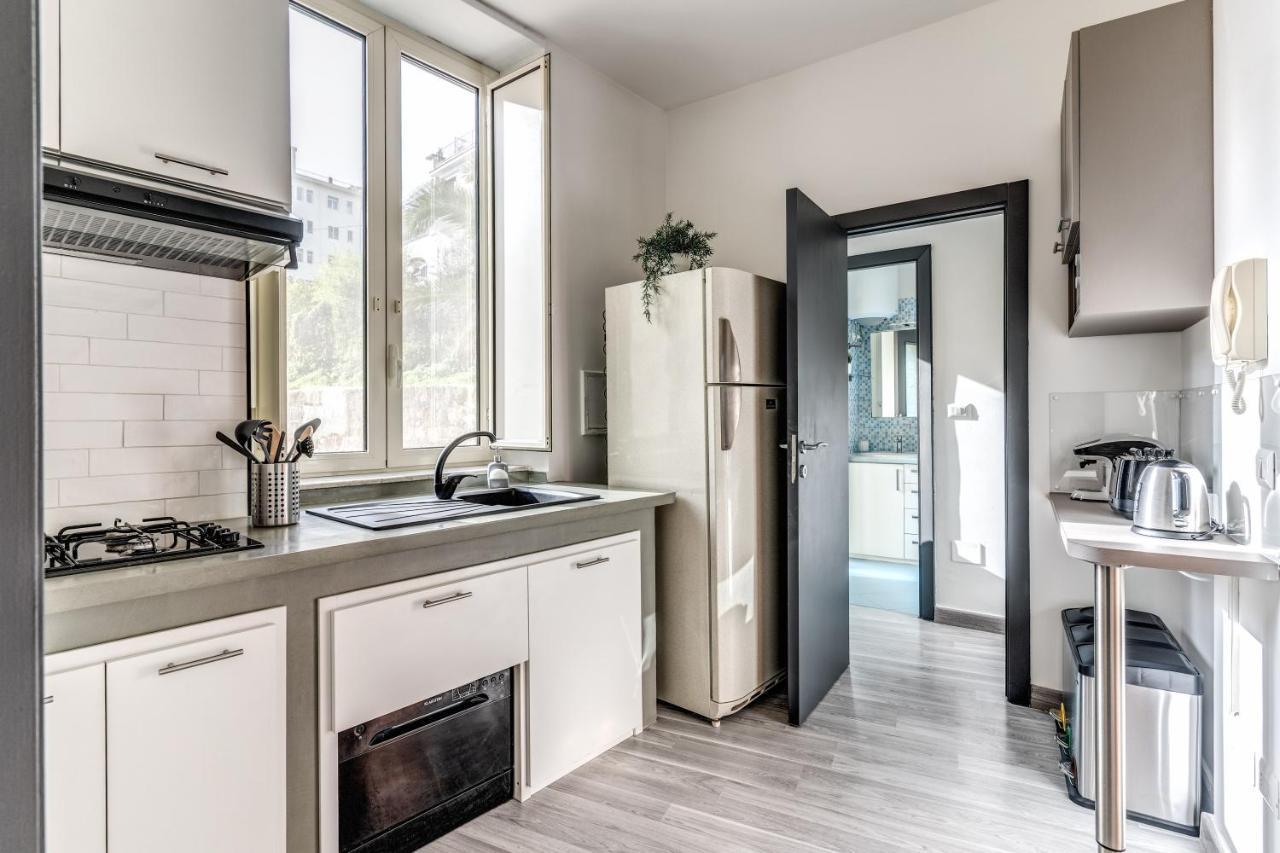 1000 Suites Naples Extérieur photo